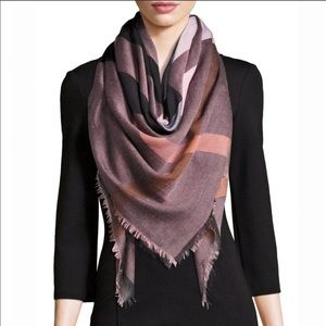 Burberry relaxed mega check square scarf
